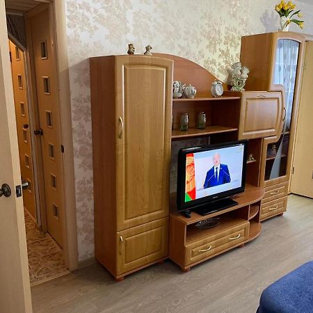 Apartment On Kommunisticheskaya, 14 Poloțk Exterior foto